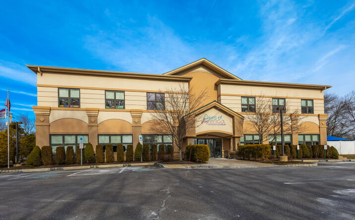 Pictures of Retail property located at 386 W Butler Ave, New Britain, PA 18901 for sales - image #1