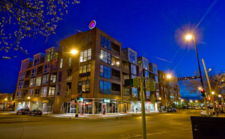 Pictures of Retail property located at 2930 Emerson Ave S, Minneapolis, MN 55408 for sales - image #1