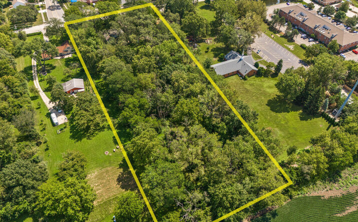 Pictures of Land property located at 5107 N Arlington Heights Rd, Long Grove, IL 60047 for sales - image #1