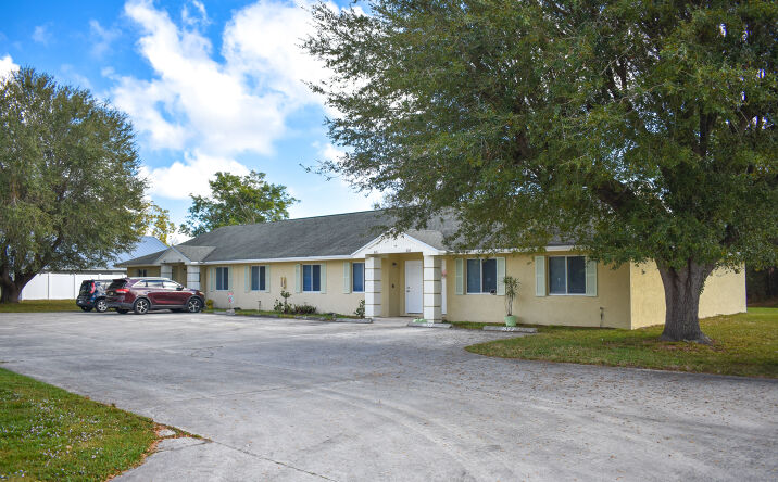 Pictures of Multifamily property located at 1665 SE Lennard Rd, Port St. Lucie, FL 34952 for sales - image #1