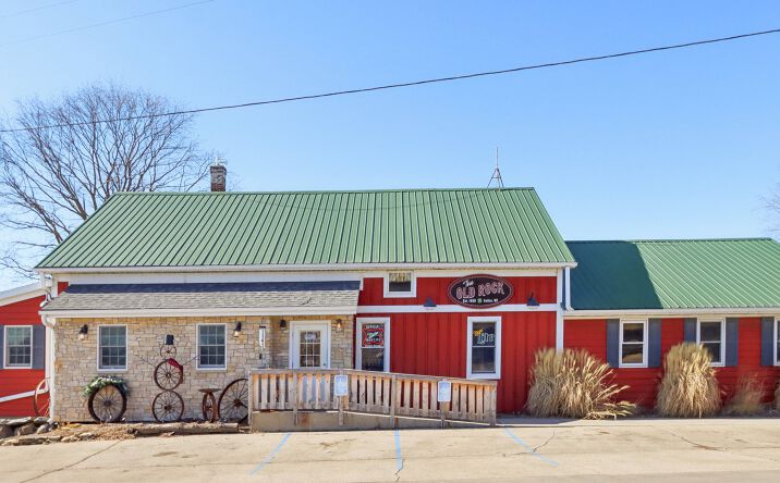 Pictures of Business for Sale, Retail property located at W11070 WI-16, Columbus, WI 53925 for sales - image #1