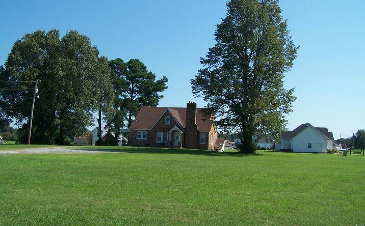 Pictures of Hospitality, Mixed Use, Office, Retail property located at 522 US-68 W, Benton, KY, U.S., Benton, KY 42025 for sales - image #1