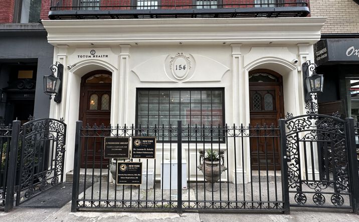 Pictures of Mixed Use, Office property located at 154 E 85th St, New York, NY 10028 for sales - image #1