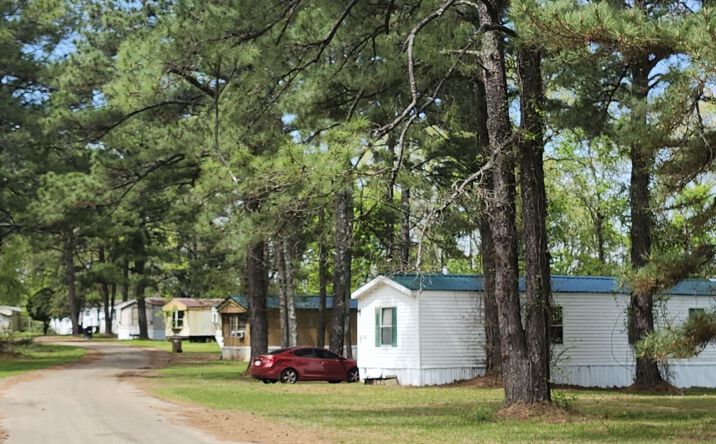 Pictures of Mobile Home Park, Multifamily property located at 4915 US-80, Selma, AL 36701 for sales - image #1