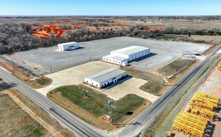 Pictures of Industrial property located at 2003 S Merritt Rd, Elk City, OK 73644 for sales - image #1