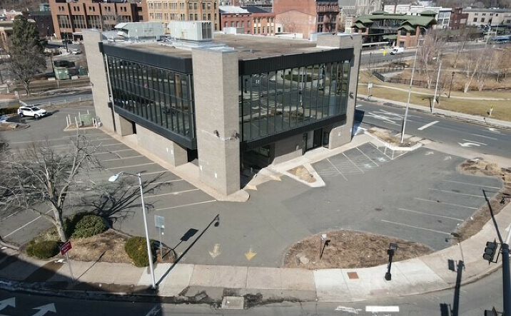 Pictures of Office property located at 43 E. Main St., Meriden, CT 06450 for sales - image #1