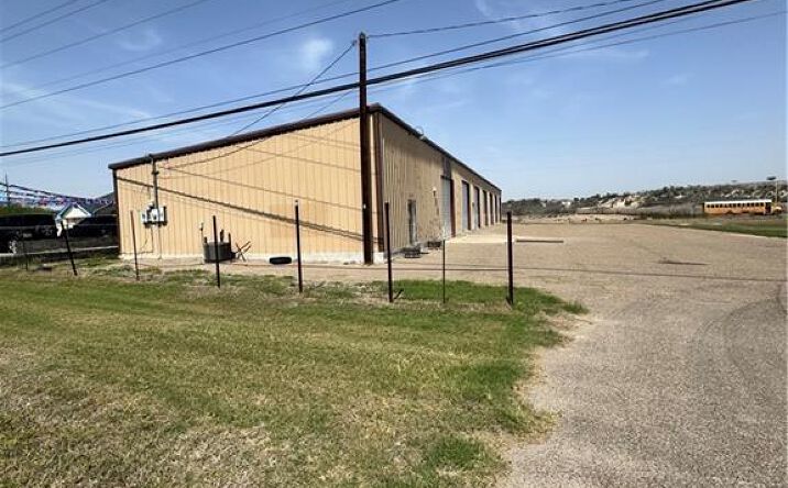 Pictures of Industrial property located at 6355 US Highway 83 Highway, Rio Grande City, TX 78582 for sales - image #1