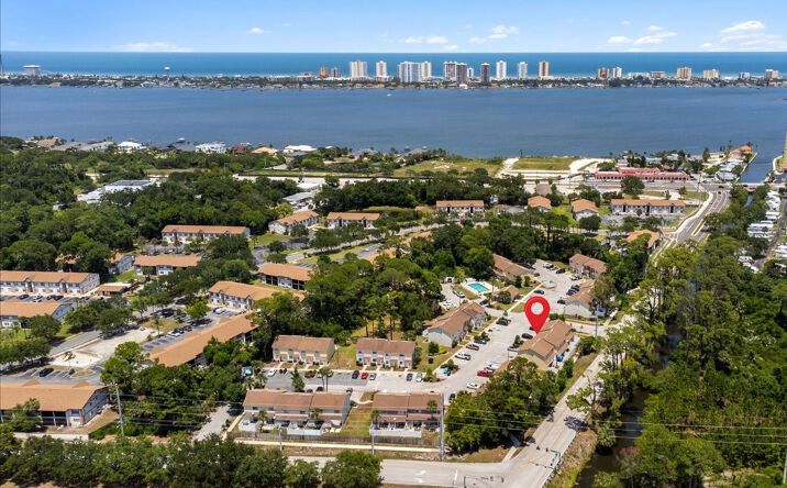 Pictures of Multifamily property located at 480 Reed Canal Rd, South Daytona, FL 32119 for sales - image #1