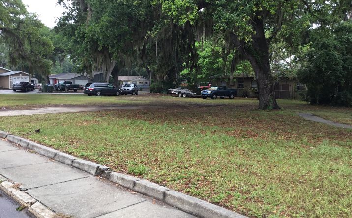 Pictures of Land property located at 520 20th St E, Bradenton, FL 34208 for sales - image #1