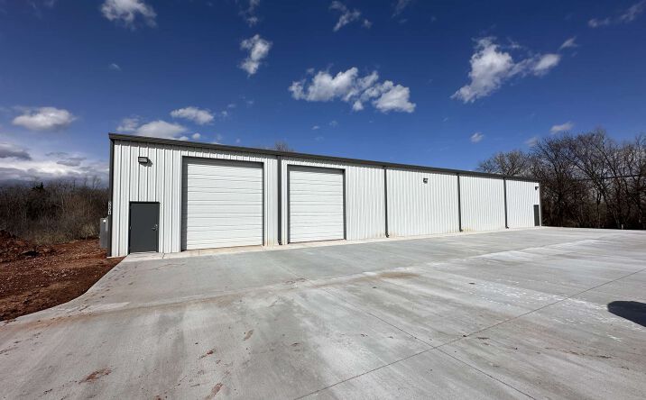 Pictures of Office, Industrial property located at 1801 SE 66th St, Oklahoma City, OK 73149 for sales - image #1