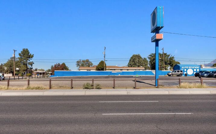 Pictures of Retail, Land property located at 6901 Lomas Blvd NE, Albuquerque, NM 87110 for sales - image #1
