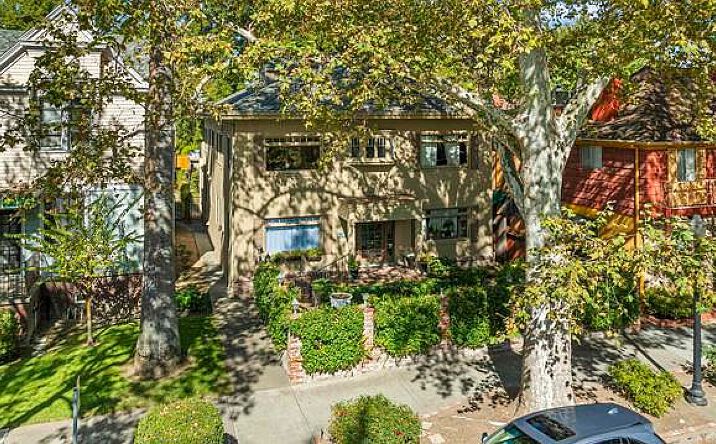 Pictures of Multifamily property located at 2711 I St, Sacramento, CA 95816 for sales - image #1