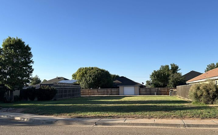 Pictures of Land property located at 136 Scottsdale Drive, Clovis, NM 88101 for sales - image #1