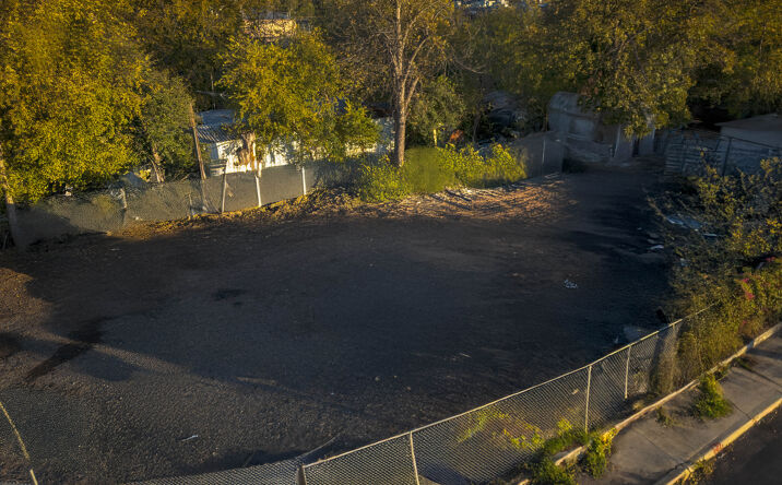Pictures of Land property located at 102 Kelsey Ave, San Antonio, TX 78211 for sales - image #1