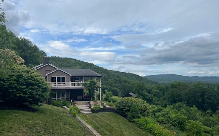 Pictures of Hospitality property located at 151 Smead Hill Rd, Greenfield, MA 01301 for sales - image #1