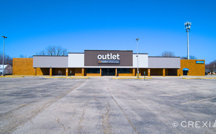 Pictures of Retail property located at 1987 Wabash Ave, Springfield, IL 62704 for sales - image #1