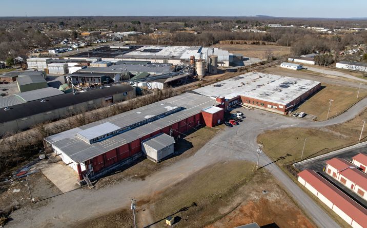 Pictures of Industrial property located at 130 Enterprise Ln, McMinnville, TN 37110 for sales - image #1