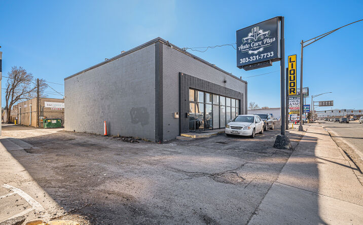 Pictures of Retail property located at 324 W Hampden Ave, Englewood, CO 80110 for sales - image #1