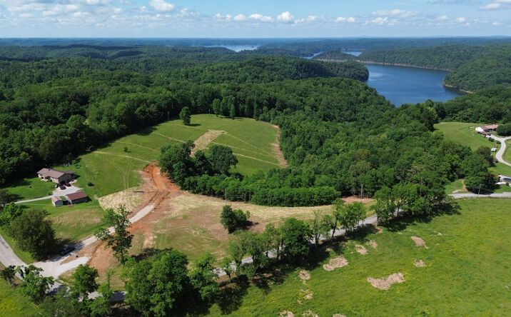 Pictures of Land property located at Lot #9 Otter View Estates, Albany, KY 42602 for sales - image #1
