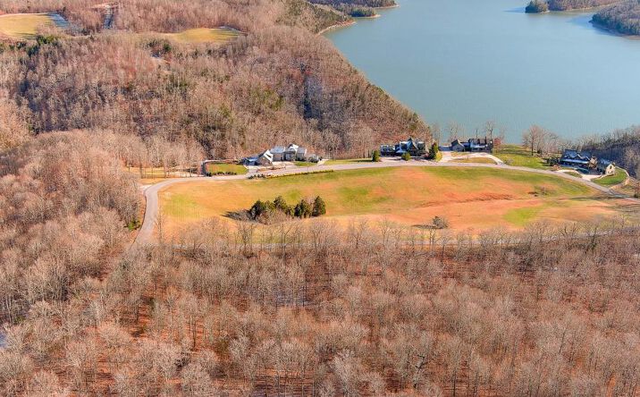 Pictures of Land property located at Eagle Point Drive, Highway, KY 42602 for sales - image #1