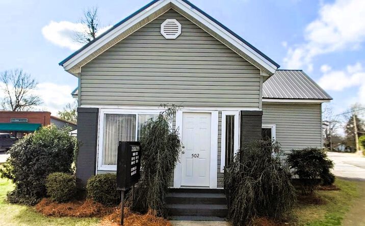 image of property at 502 S HARRIS ST Sandersville GA 31082-2411