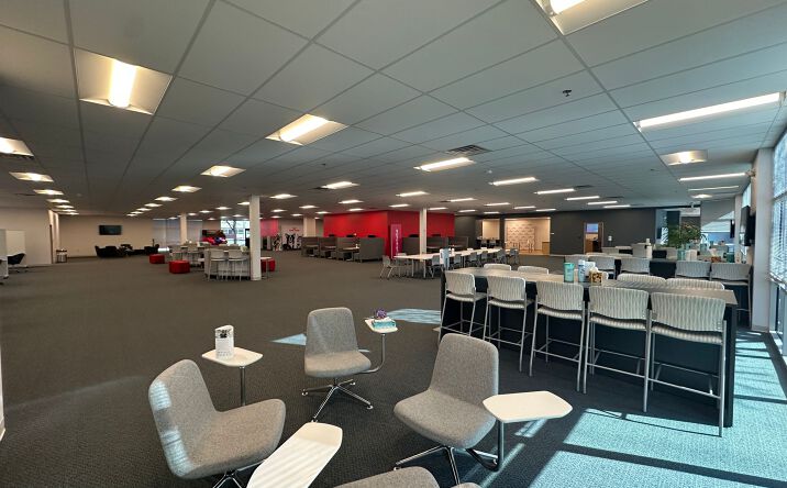 Pictures of Office, Industrial property located at 500 Fountain Lakes Blvd, Saint Charles, MO 63301 for sales - image #1