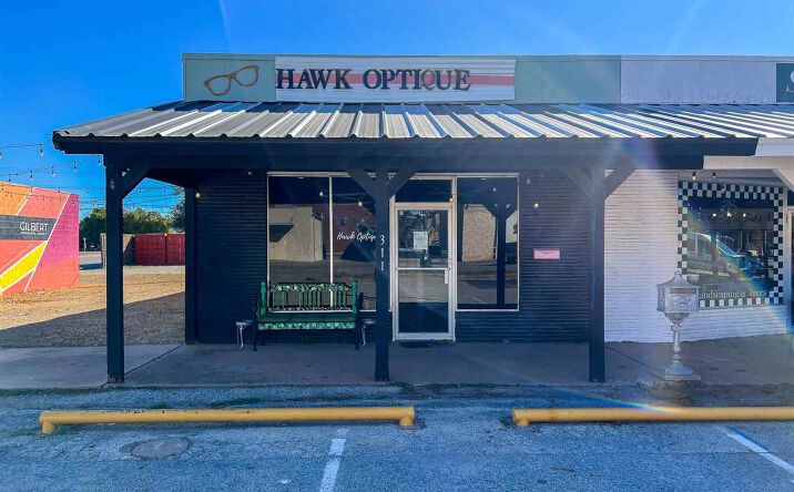 Pictures of Retail, Business for Sale property located at 311 N Wall St, Iowa Park, TX 76367 for sales - image #1
