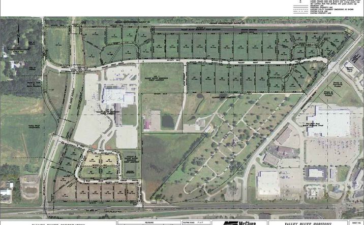 Pictures of Land property located at 2460 Lillian Way, Clinton, IA 52732 for sales - image #1