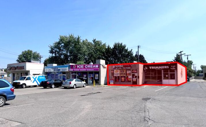 Pictures of Retail property located at 8276 N Merriman Rd, Westland, MI 48185 for sales - image #1
