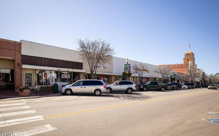 Pictures of Mixed Use property located at 924 E Main Street, Santa Paula, CA 93060 for sales - image #1
