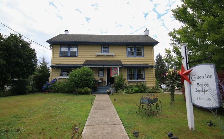 Pictures of Hospitality property located at 648 W Main St, Carlton, OR 97111 for sales - image #1