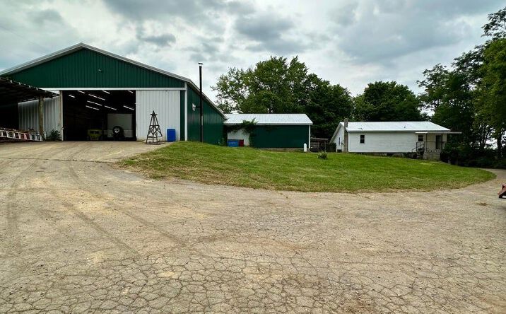 Pictures of Industrial property located at 368 Paynes Depot Rd, Lexington, KY 40511 for sales - image #1