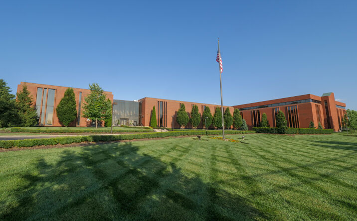 Pictures of Mixed Use, Office property located at 6700 N High St, Worthington, OH 43085 for sales - image #1