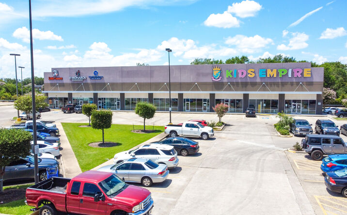 Pictures of Retail property located at 10404 Gulf Fwy, Houston, TX 77075 for sales - image #1