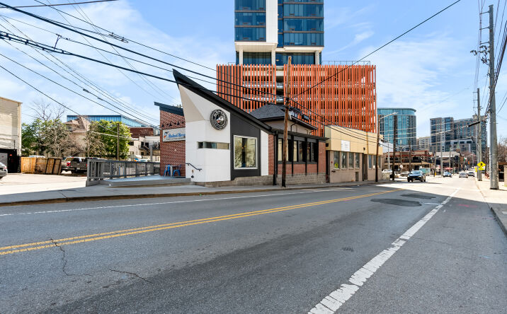 Pictures of Multifamily, Retail property located at 1811 Division St, Nashville, TN 37203 for sales - image #1