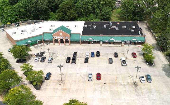 17505 Bagley Rd, Middleburg Heights, OH 44130 | Crexi.com