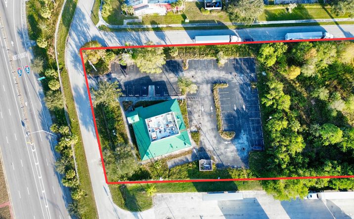 Pictures of Mixed Use, Retail property located at 6501 Darter Ct, Fort Pierce, FL 34945 for sales - image #1