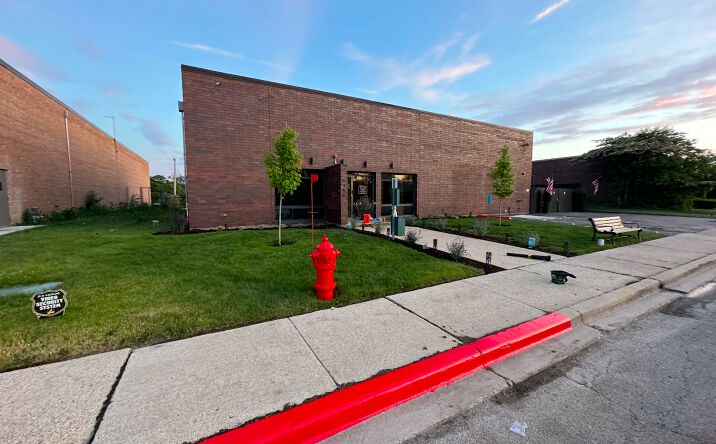 Pictures of Industrial property located at 1750 Parkes Dr, Broadview, IL 60155 for sales - image #1