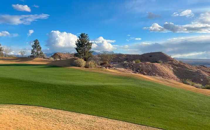 Pictures of Land property located at 335 Calais Dr, Mesquite, NV 89027 for sales - image #1