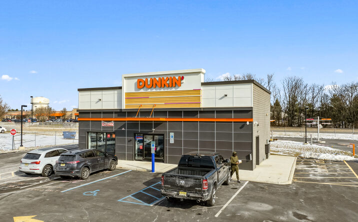 Pictures of Retail property located at 2048 Mt Holly Rd, Westampton Township, NJ 08060 for sales - image #1