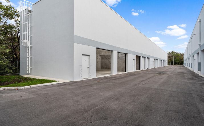 Pictures of Industrial property located at 2001 W St Road, Fort Lauderdale, FL 33315 for sales - image #1