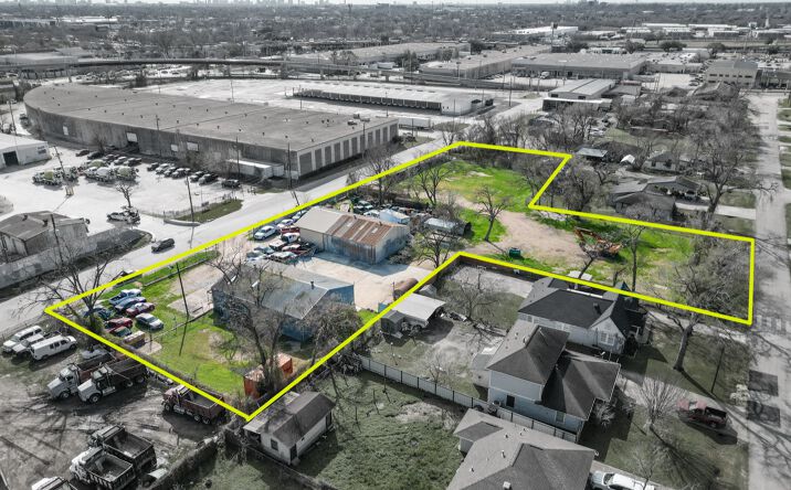 Pictures of Industrial, Land, Mixed Use, Multifamily property located at 215 Bennington St, Houston, TX 77022 for sales - image #1