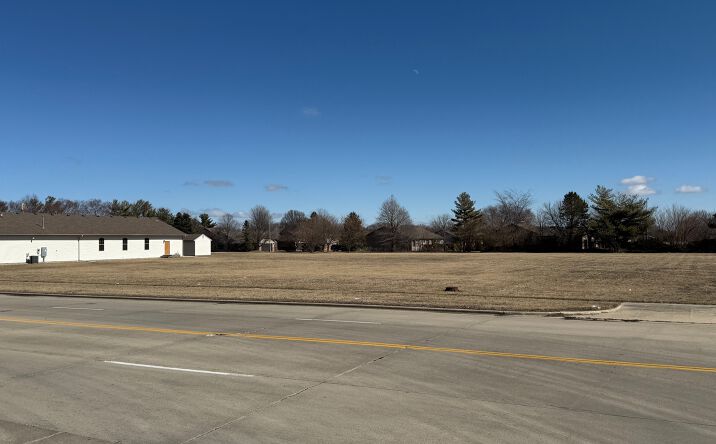 Pictures of Land property located at 515 Murray Rd, Rantoul, IL 61866 for sales - image #1