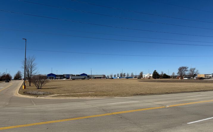 Pictures of Land property located at 516 Murray Rd, Rantoul, IL 61866 for sales - image #1