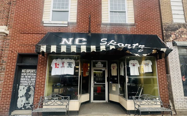 Pictures of Multifamily property located at 870 Main St, Follansbee, WV 26037 for sales - image #1