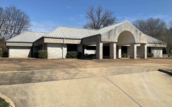 Pictures of Office property located at 1464 Medical Park Cir, Tupelo, MS 38801 for sales - image #1