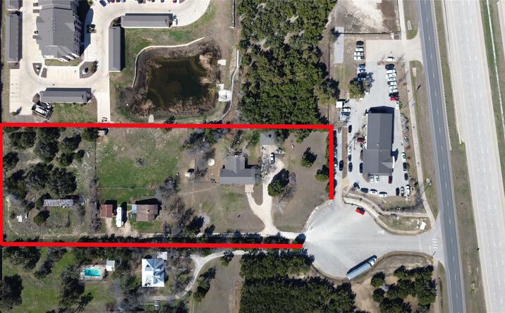 Pictures of Retail, Mixed Use property located at 561 Woodview Dr, Leander, TX 78641 for sales - image #1