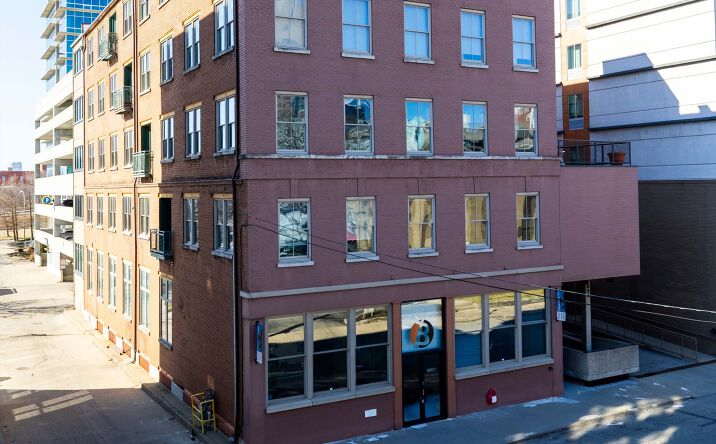 Pictures of Office property located at 214 S 8th St, Louisville, KY 40202 for sales - image #1