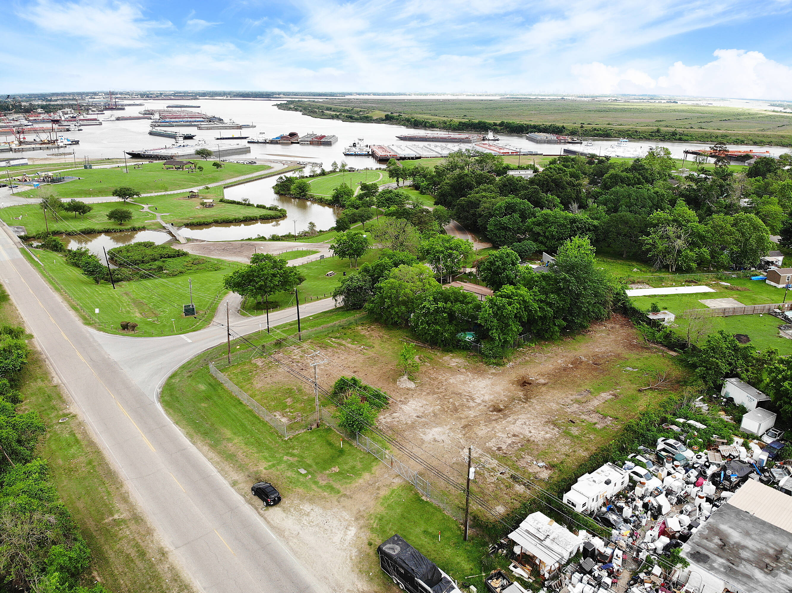 16534 Market St, Channelview, TX | CORNER LOT 37,025 SF