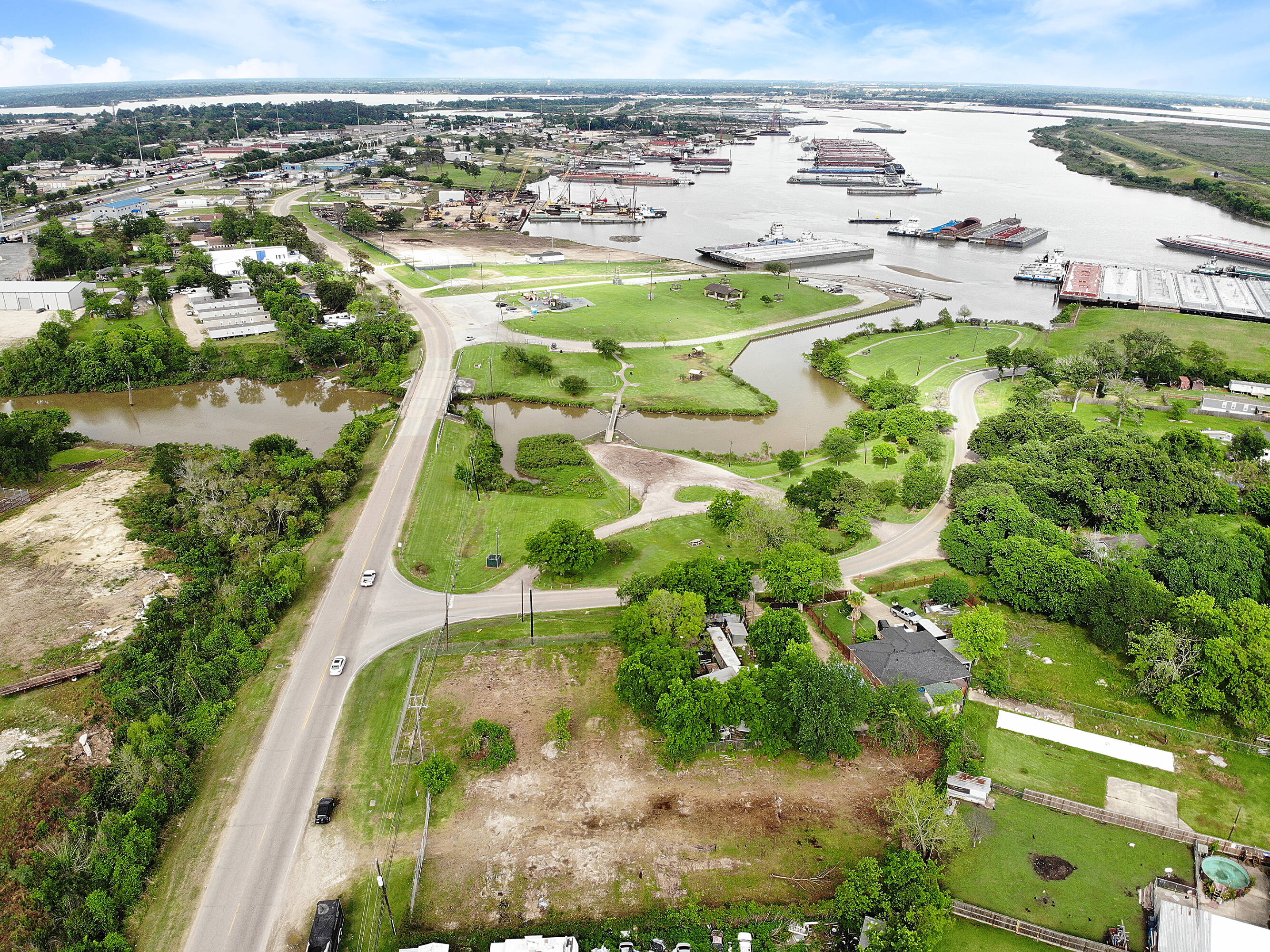 16534 Market St, Channelview, TX | CORNER LOT 37,025 SF